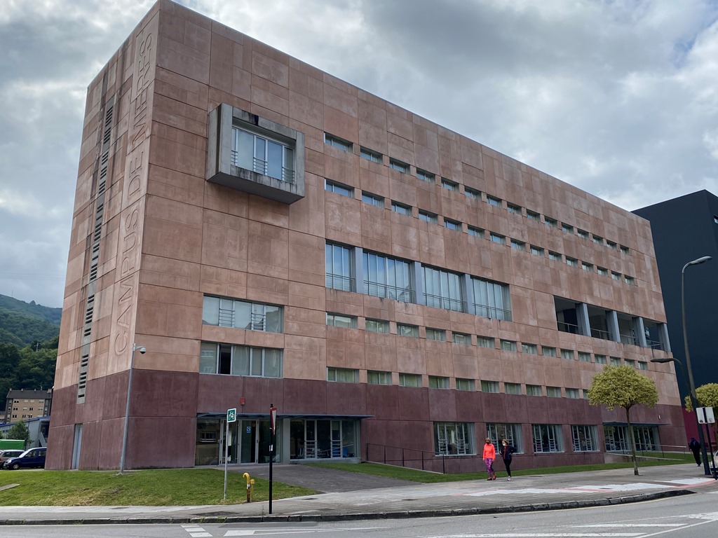 Universidad y Ayuntamiento llegan a un acuerdo para el uso temporal de la Residencia de Estudiantes del Campus por parte de los peregrinos del Camino de Santiago