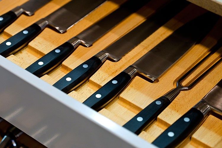 Es momento de actualizar los cuchillos y la batería de cocina, según bateriacocina.com.es y topcuchillos.com.es