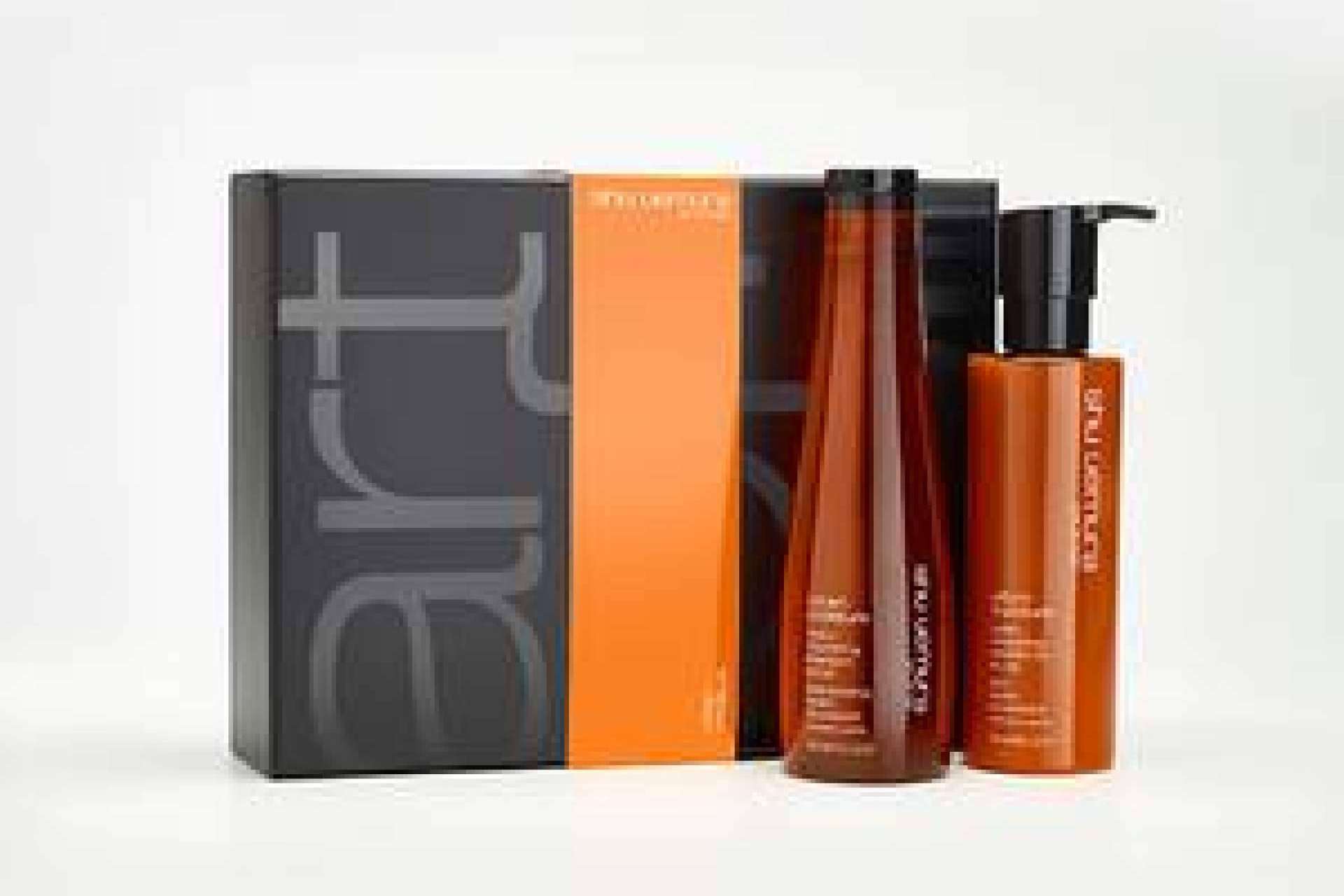 Llarcó recomienda los productos japoneses de Shu Uemura para un cabello perfecto esta nueva temporada