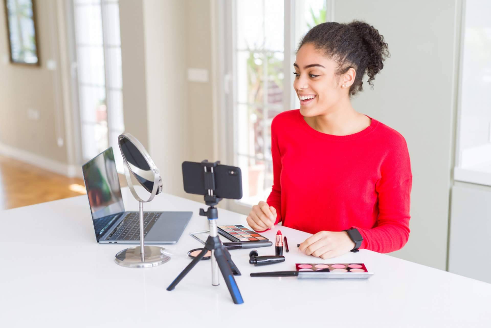 El programa de afiliados de Cosmetics Tenerife para ganar dinero vendiendo productos de cosmética