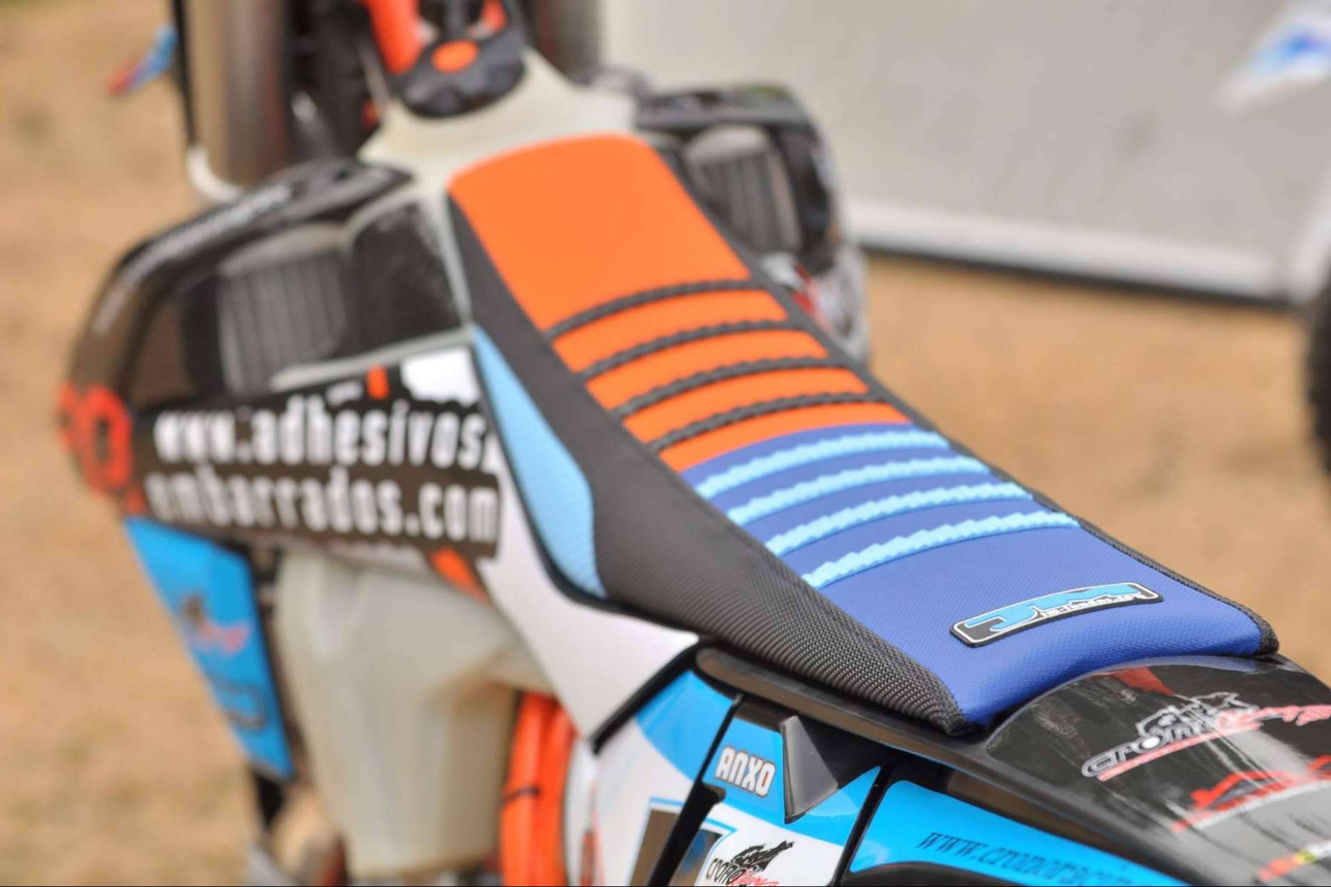 JM-FUNDAS ofrece fundas de asiento de motocross