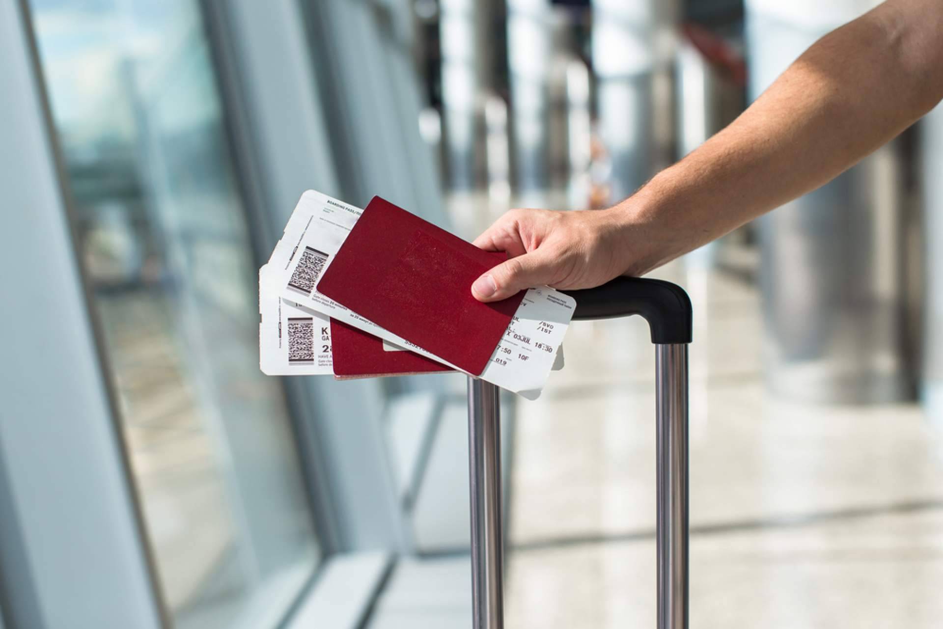 ¿Cómo se consiguen los papeles para vivir en España?, con Webparainmigrantes