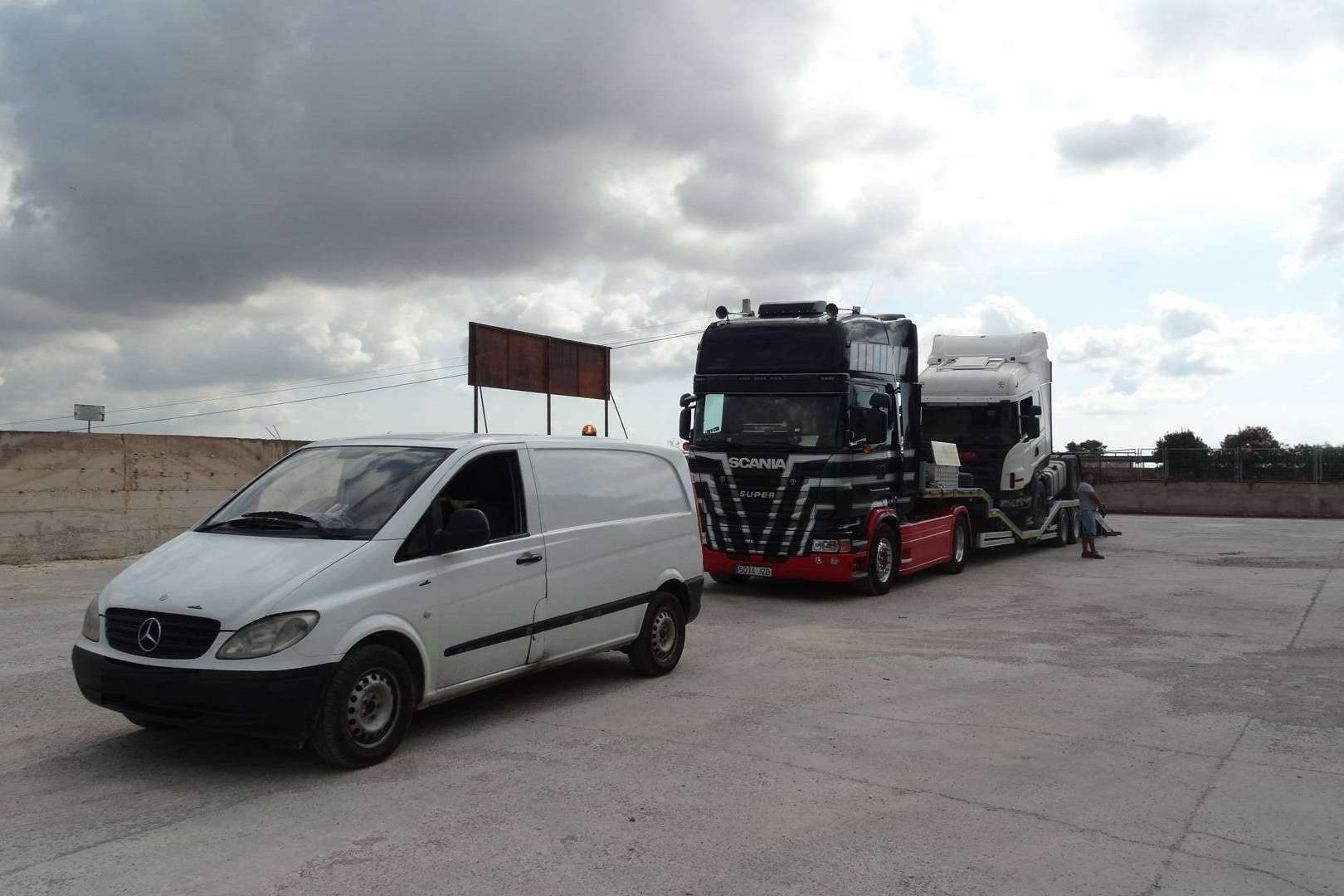 ¿Qué semirremolque es necesario al dedicarse al transporte?