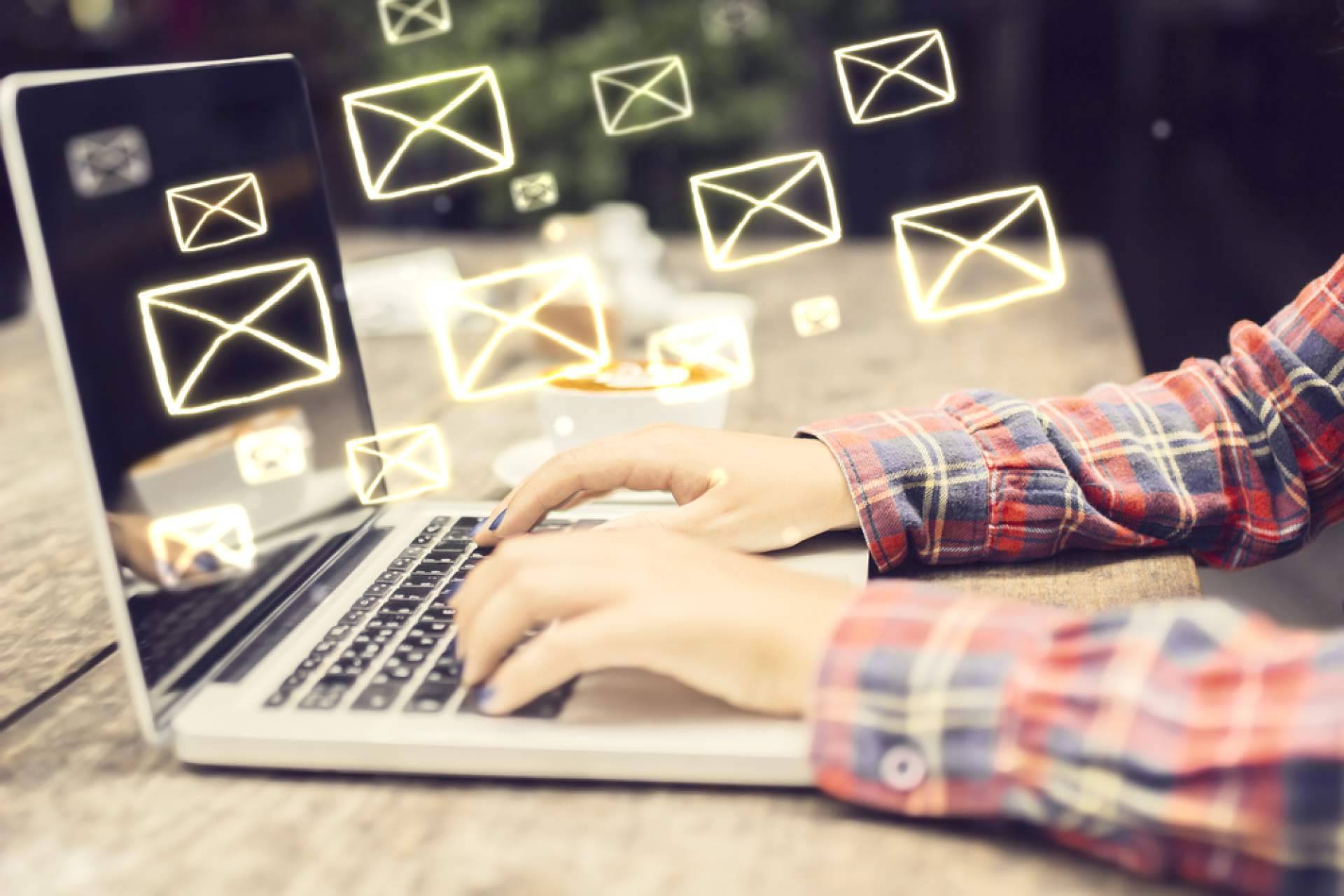 El experto en marketing Israel Huerta enumera los errores comunes al hacer email marketing