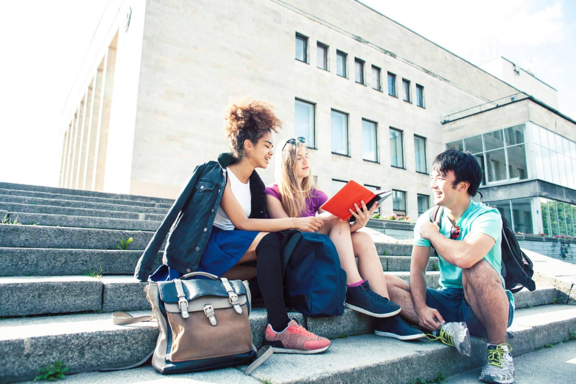 Una de las mejores escuelas de negocios según rankings 2024 es ESIE