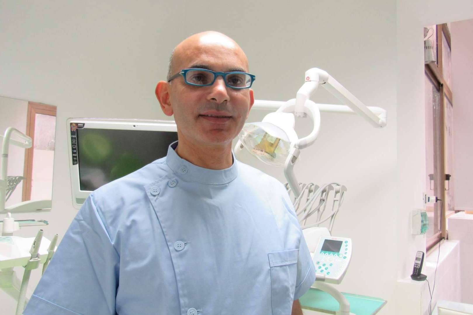 Beneficios de la implantología biológica y sus efectos en los pacientes, por Biorigenera