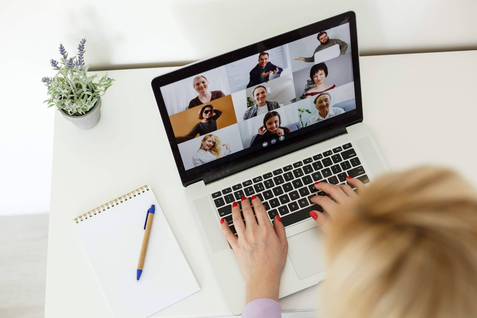 ¿Cuál es el proceso de actualización de Moodle?