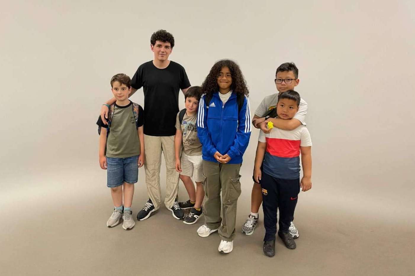Alumnos de un colegio de Barcelona programan una estación meteorológica usando MochiCard