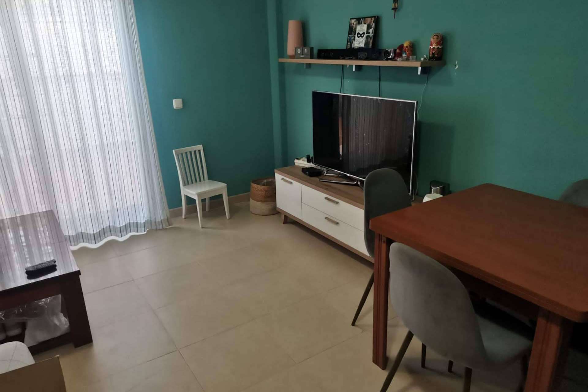 A subasta un lote de 10 viviendas en Almería valorado en cerca de un millón y medio de euros