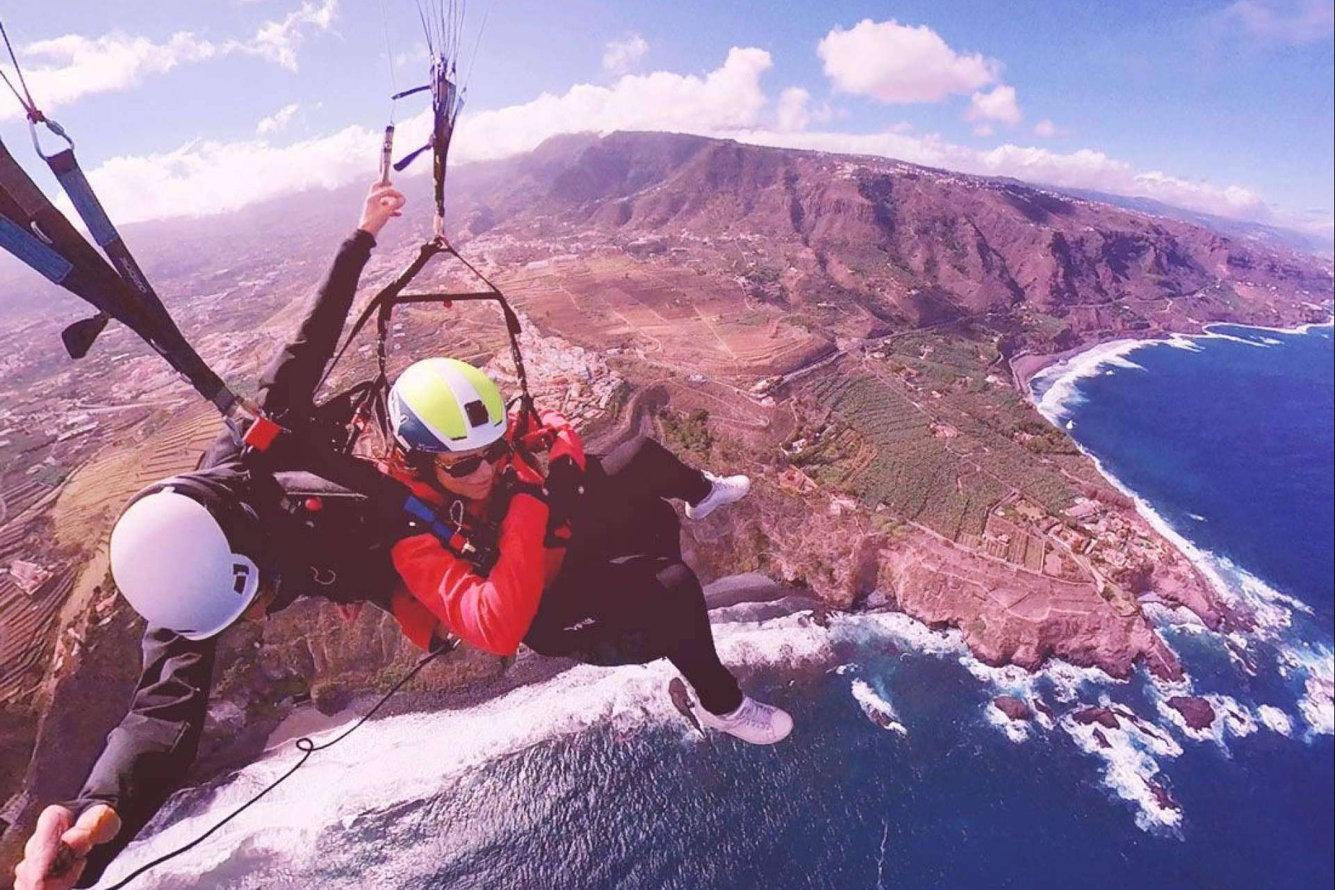 Descubrir Tenerife desde el Cielo con Enminube Parapente
