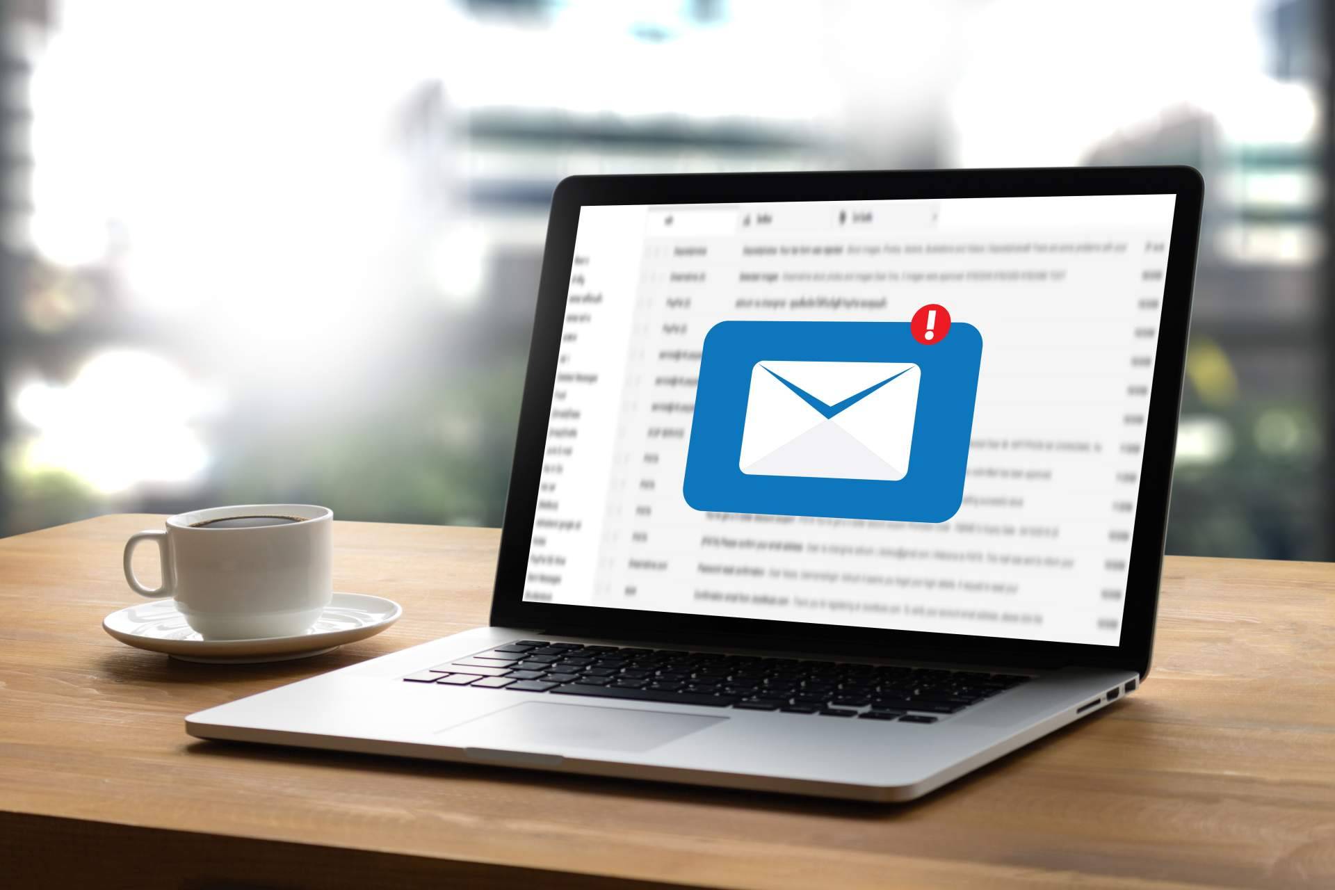 Mantener una comunicación efectiva con el público a través del e-mail marketing