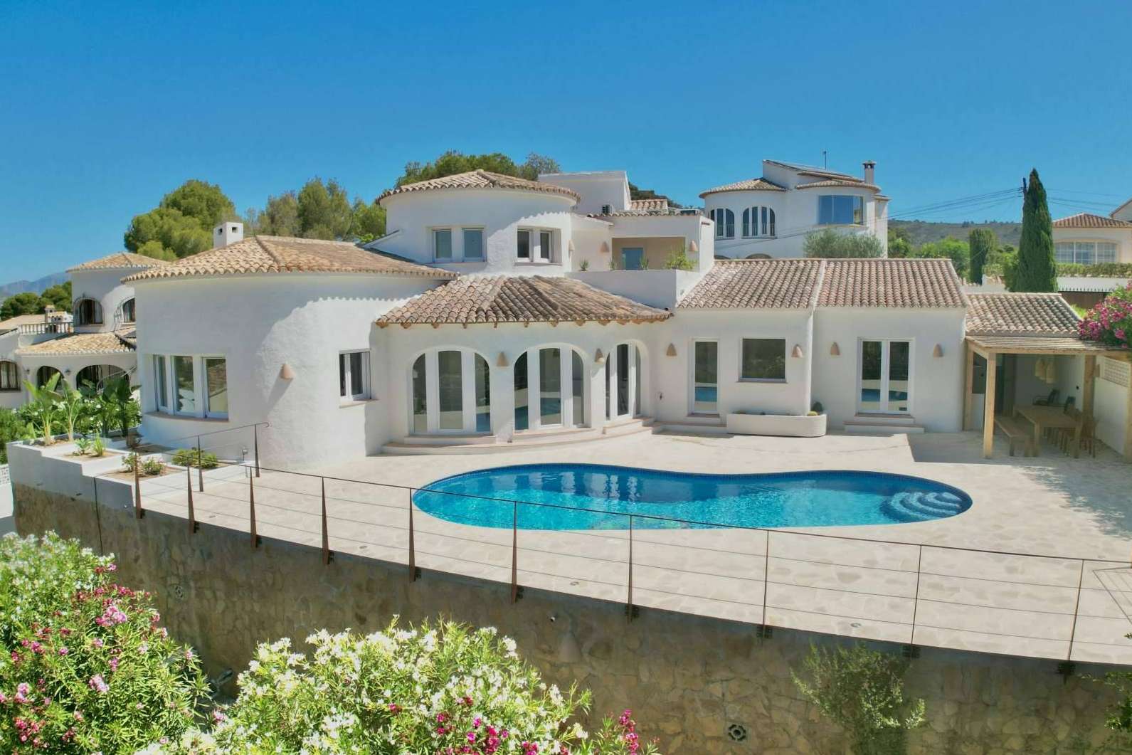 Inmobiliaria MG Villas Luxury Property la aliada indiscutible para quienes buscan villas en venta en Costa Blanca