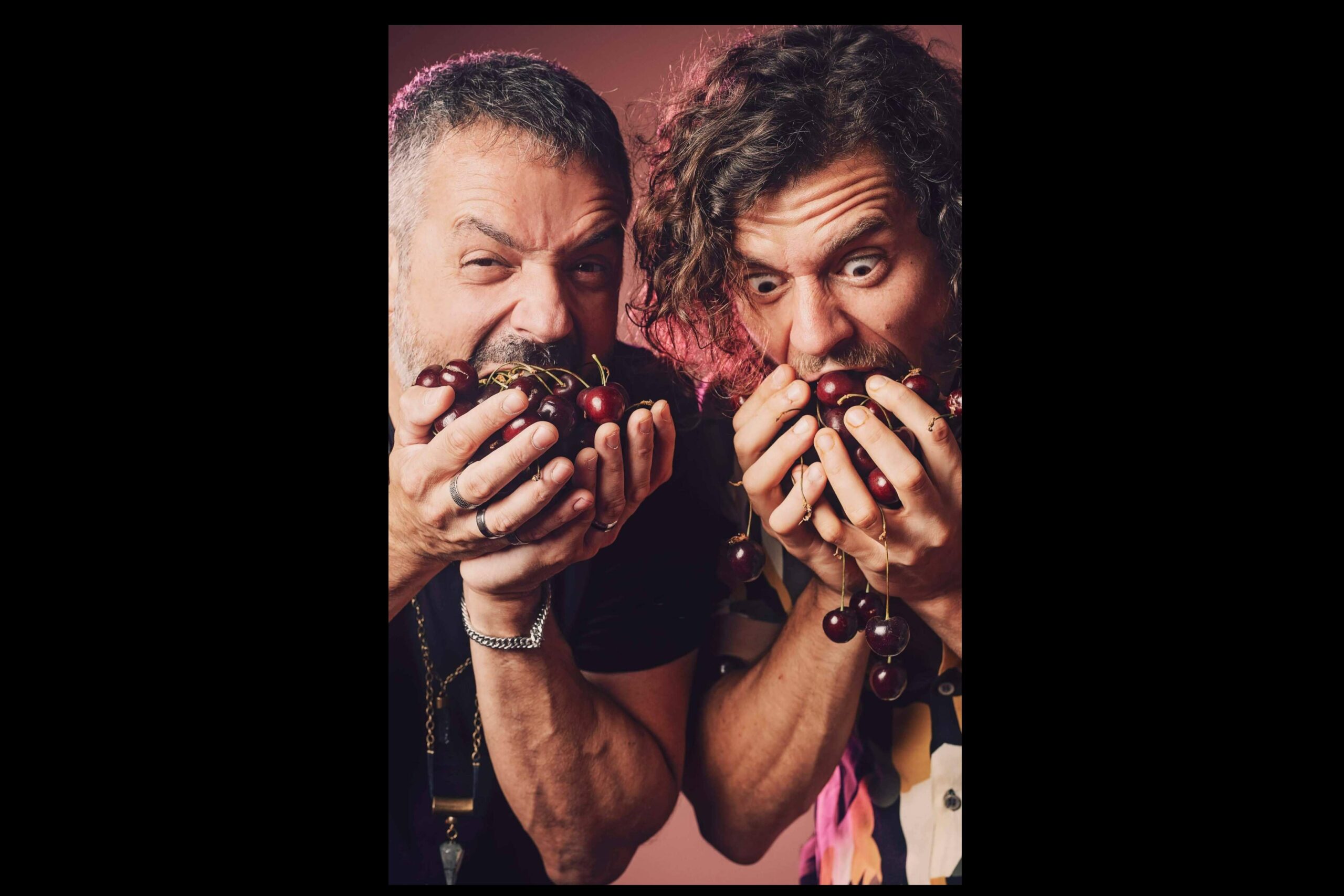 Pink Flamingos & The Cherry Lovers presenta 'Looking for the Wrong Man'