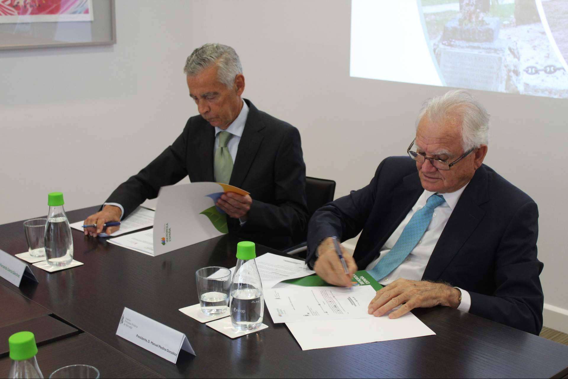 La Fundación Iberdrola España firma un convenio con la Fundación Princesa Kristina de Noruega para iluminar la Capilla de San Olav en Covarrubias