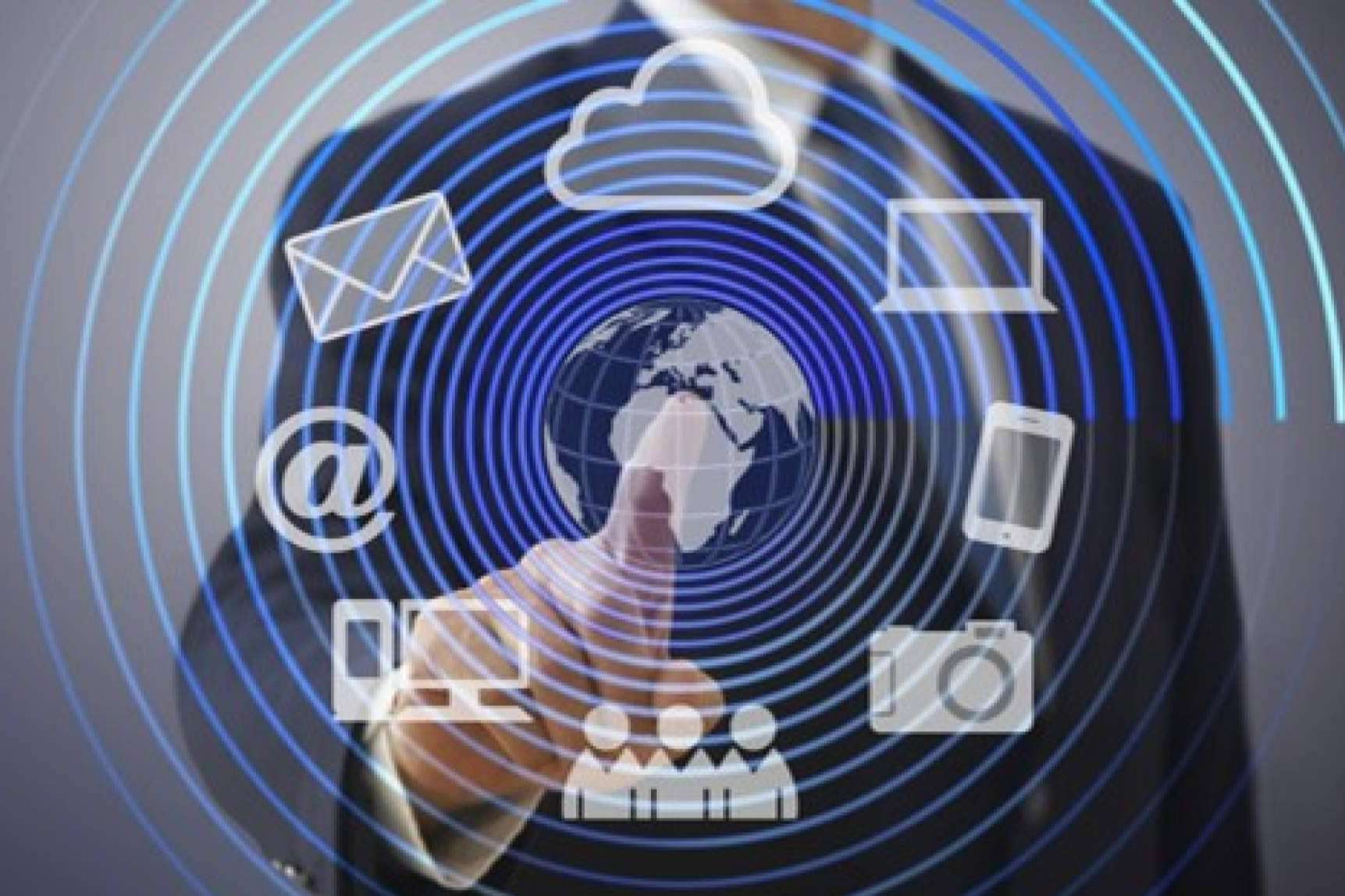 Asistentes Virtuales adaptados a las necesidades de cada empresa; precisión y disponibilidad 24/7