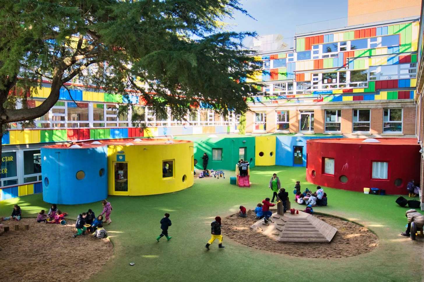 Escuela IDEO; un referente en educación infantil basada en la creatividad, la autonomía y el aprendizaje significativo