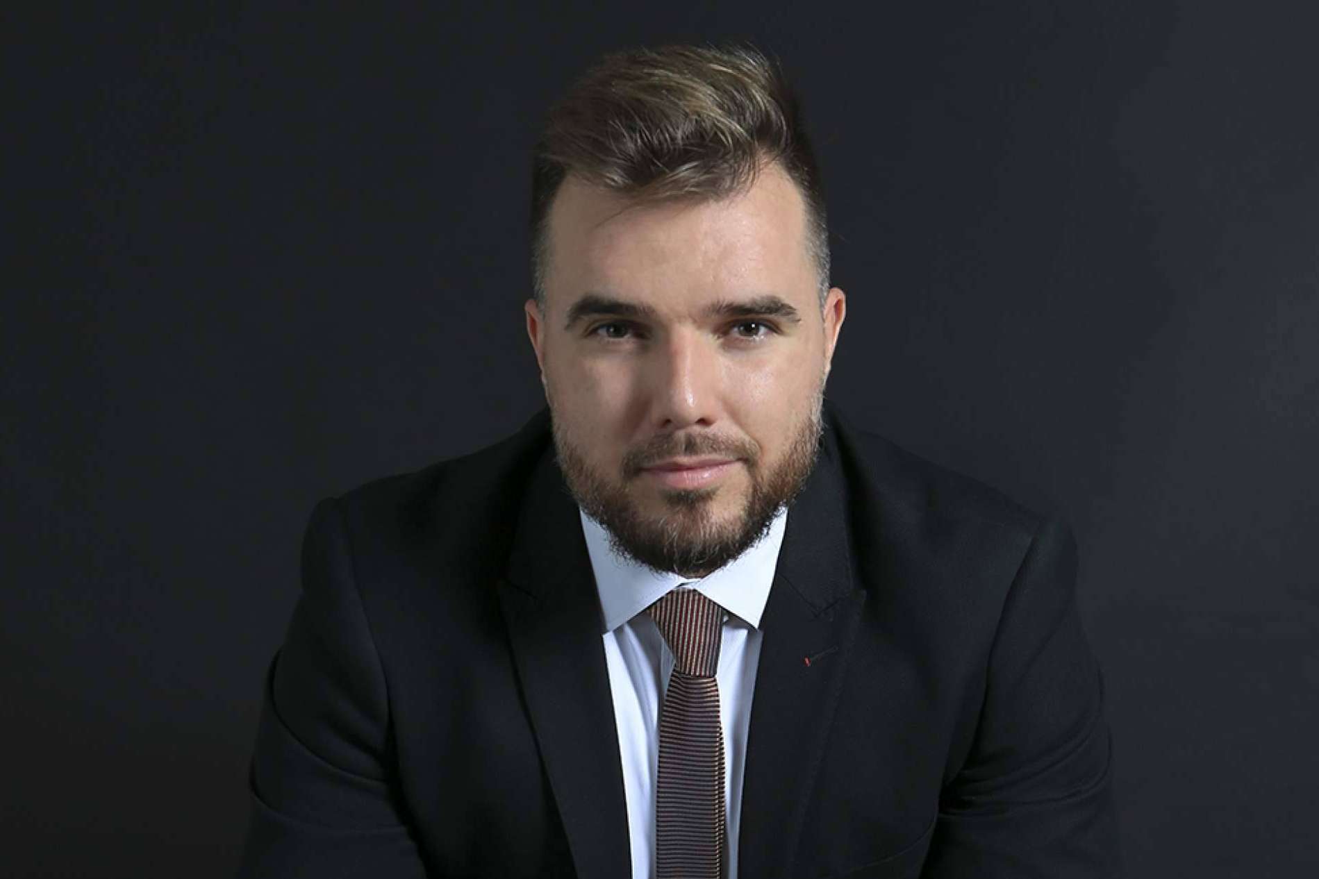 Saguar Real Estate pone a la venta un bajo con jardín en Punta Galea, Las Rozas de Madrid