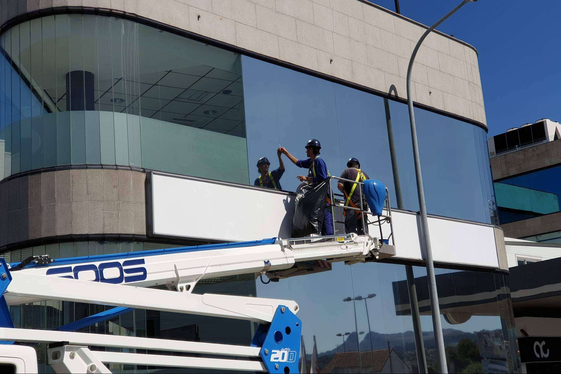 Láminas de protección solar, el futuro de la eficiencia energética; Roberto Rey Giráldez sobre sostenibilidad y ahorro energético