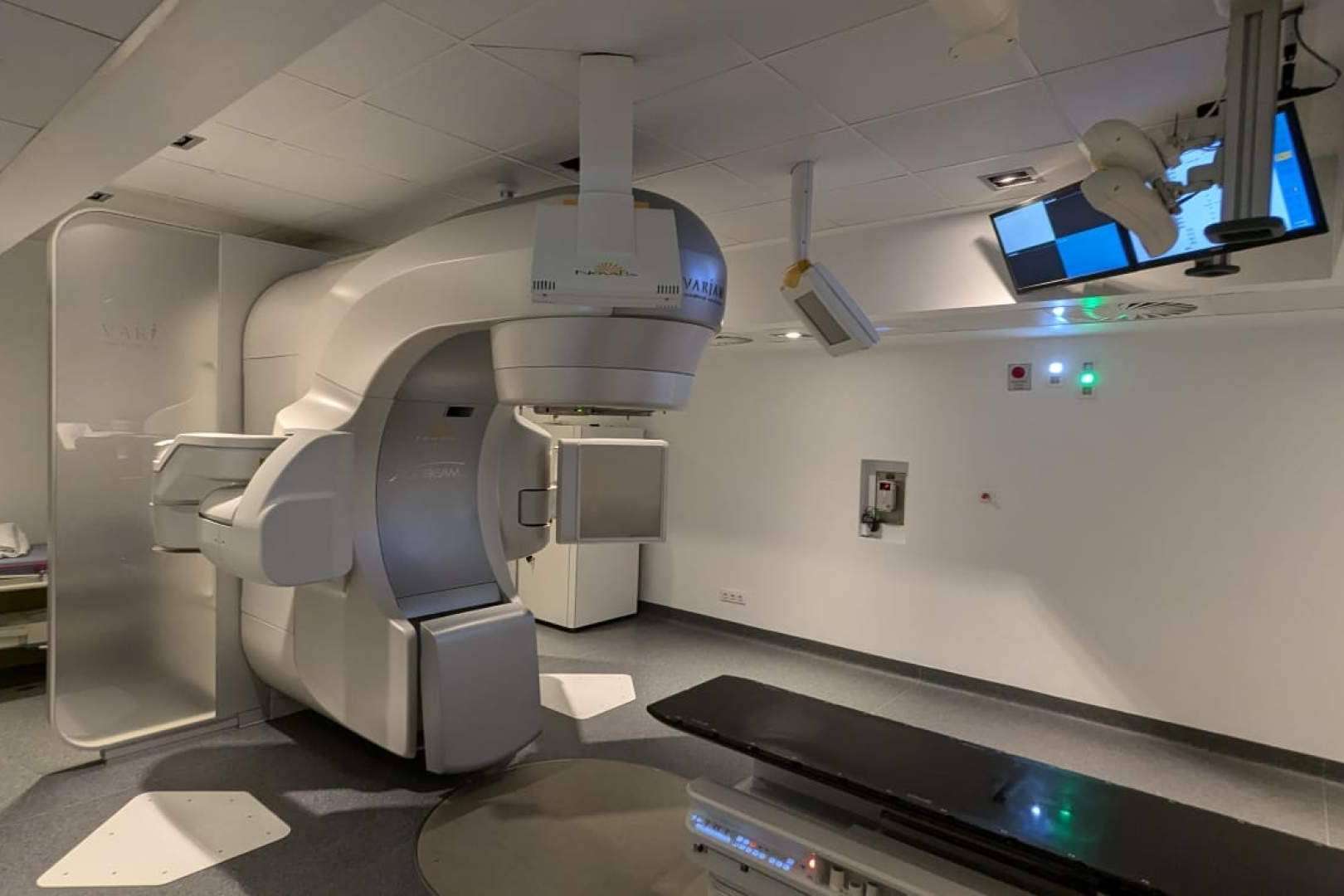 Tratamientos ultrahipofraccionados en cáncer de mama; precisión, tecnología y bienestar para la paciente