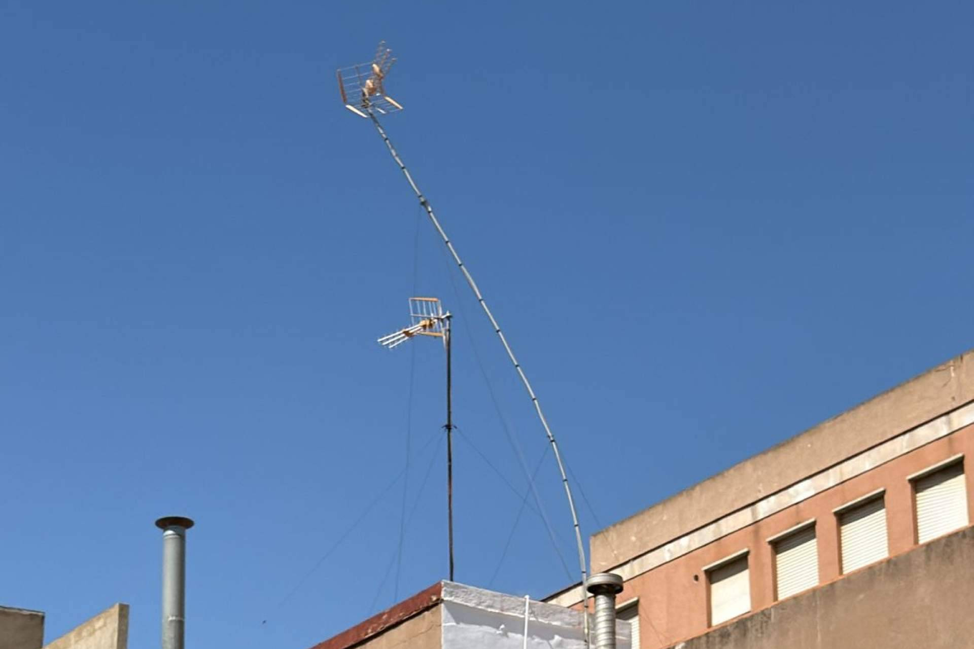 Antenistas Valencia mejora la cobertura de parabólicas y TDT en Cullera, Catarroja y alrededores