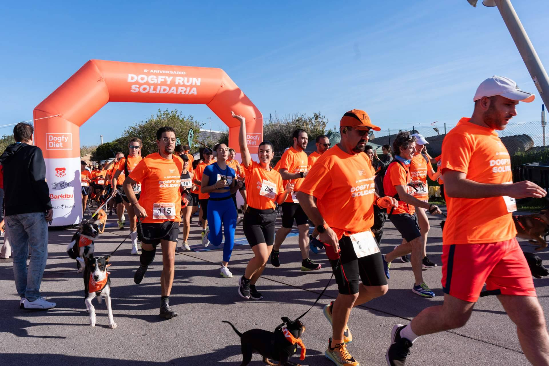 Dogfy Diet celebra la II Edición de su carrera solidaria en Barcelona para apoyar a las protectoras