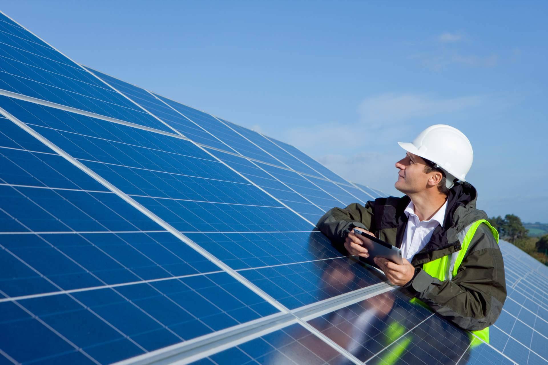 Solarea Tech lanza su propuesta de energía solar en Alicante; hasta un 97% ahorro en la factura de luz