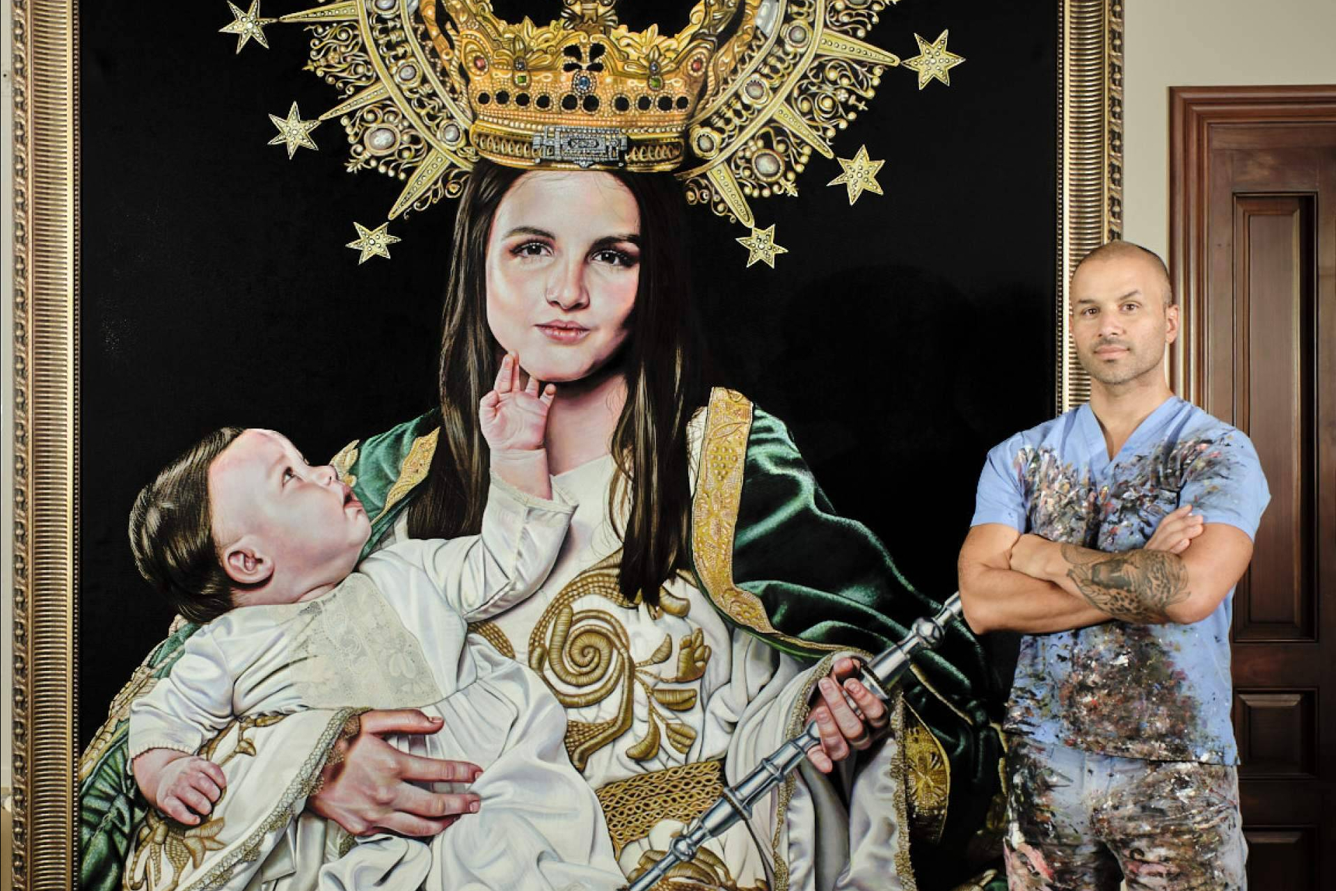 El artista guatemalteco Christian Escobar 'Chrispapita' devela obra en en honor a la Virgen del Remedio