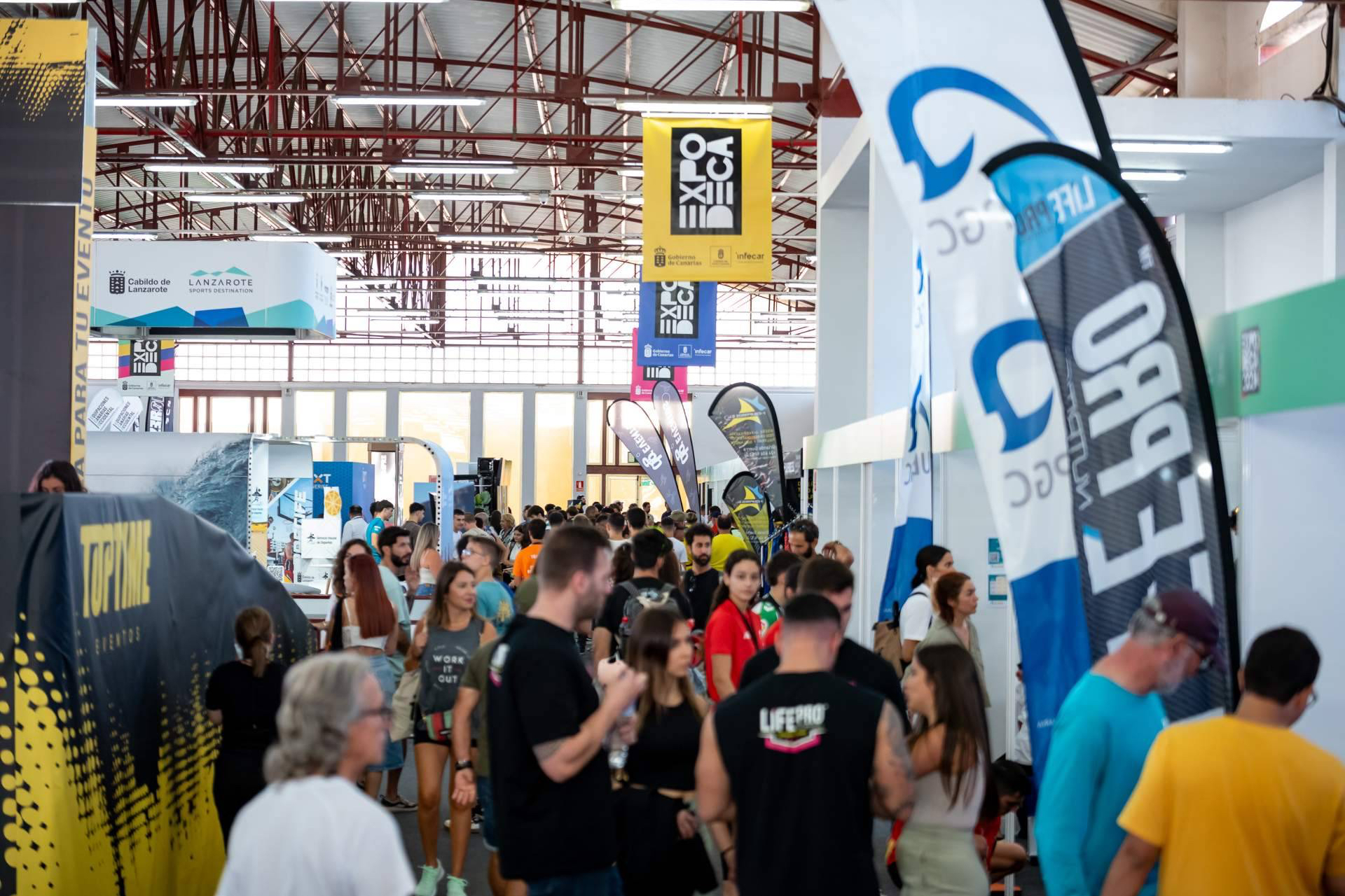 ExpoDeca 2025; Tenerife reúne a miles de personas en cuatro días de deporte con acceso libre