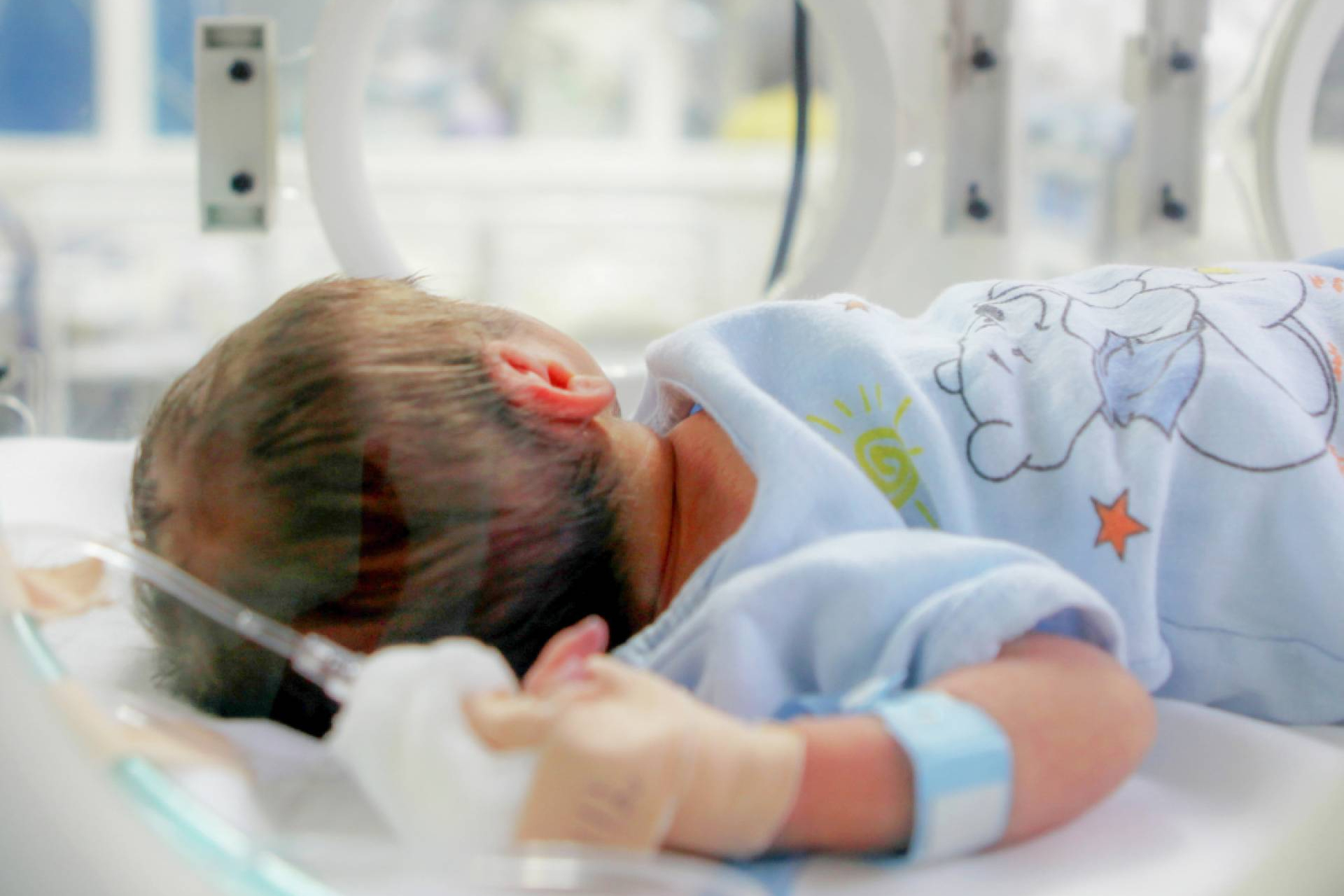 El viaje invisible de los bebés prematuros y sus familias, apoyado por Pequeños Grandes Héroes