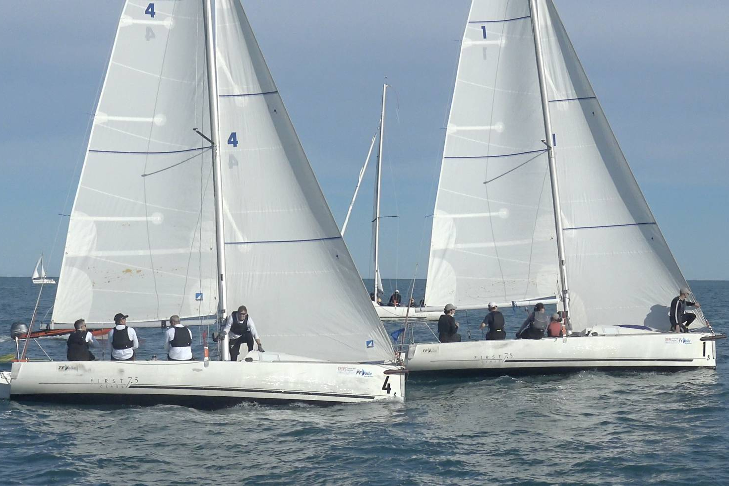 El Cigarran Sailing Team se mide con la élite mundial en Antibes