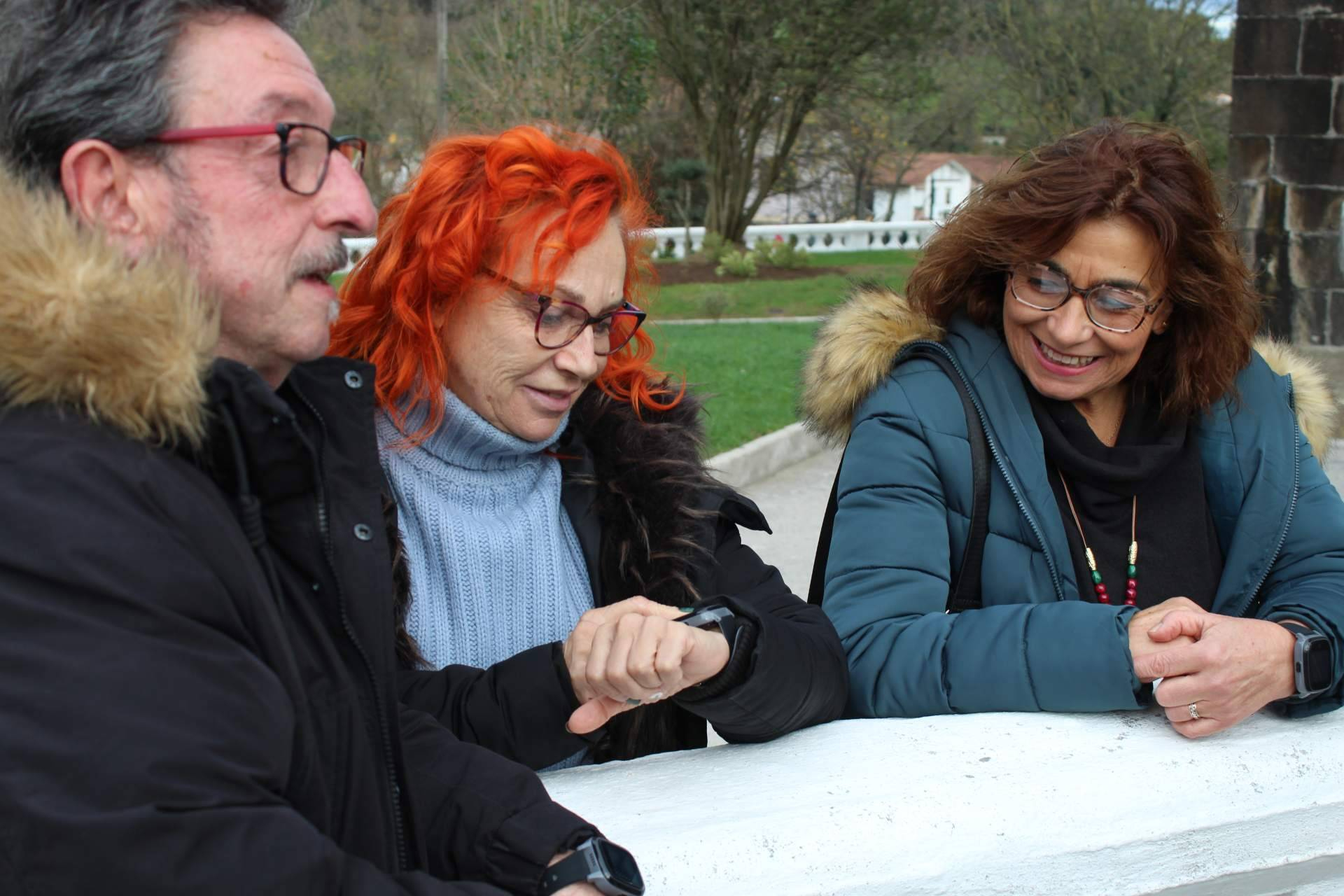 Cómo proteger a las personas mayores en Semana Santa; tecnología senior que aporta seguridad y calma