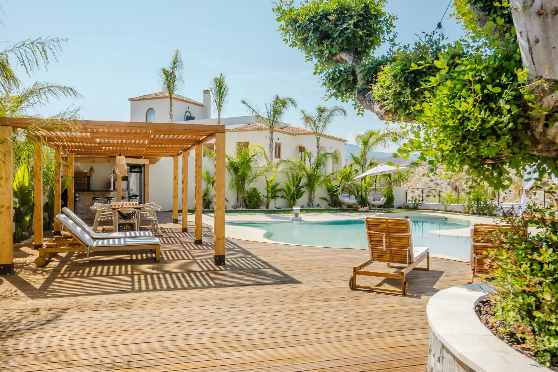 Del Aeropuerto de Jerez a los destinos con más encanto de la Costa de la Luz