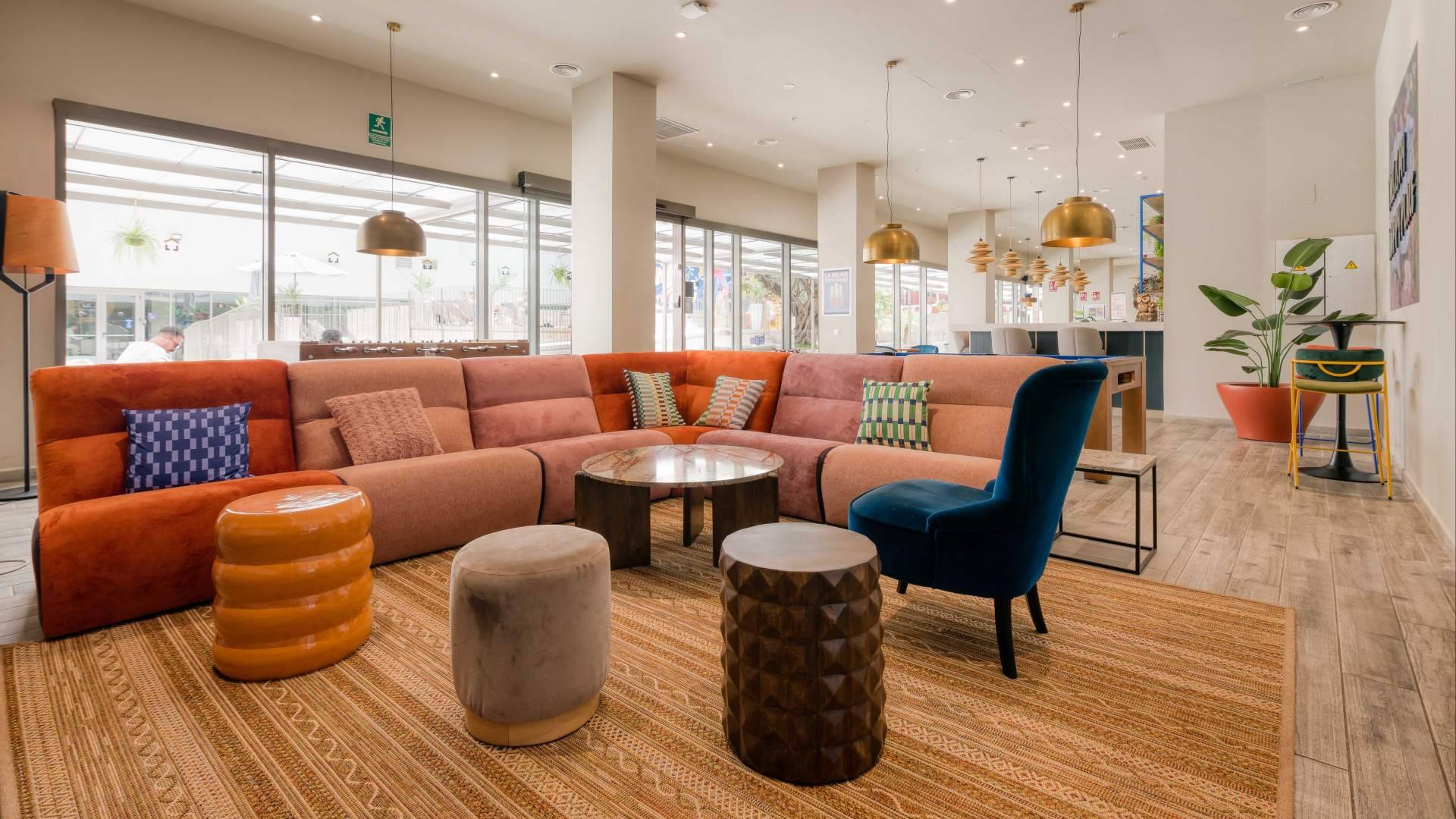 Alojarse en verano; la opción flexible y moderna de Livensa Living Studios